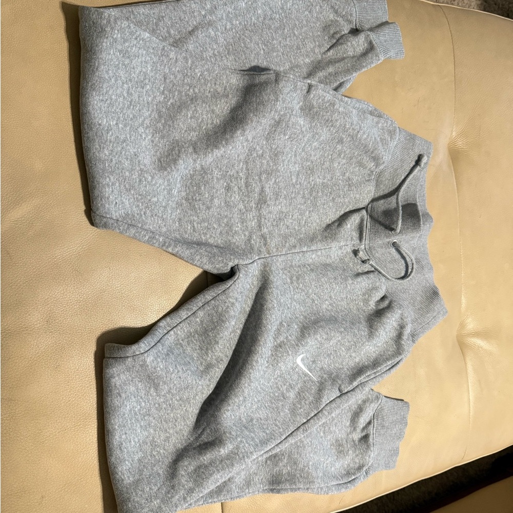 Nike Heather Gray Joggers